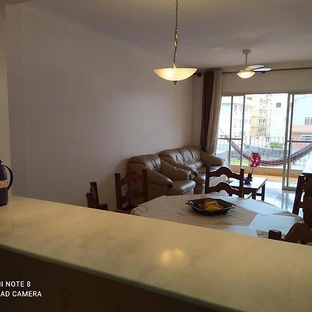 גוארויה Aconchegante E Amplo Apartamento Familiar Pertinho Da Praia! מראה חיצוני תמונה